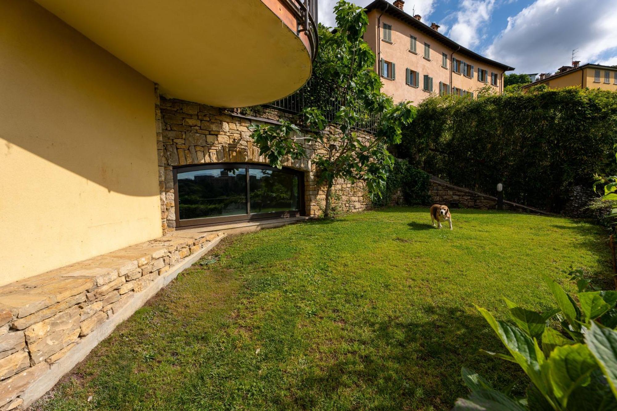 Apartments Vistallihouse Bergamo Buitenkant foto